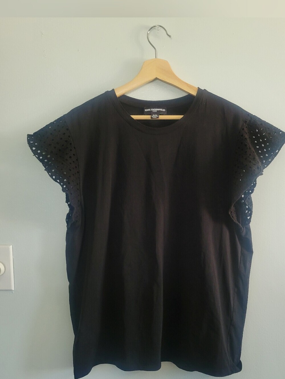 KARL Lagerfeld Paris Black Eyelet Flutter Sleeve Top XL Cotton Blend - Picture 2 of 9